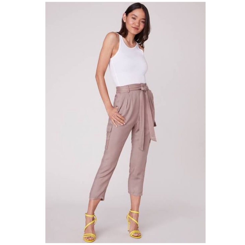 BB DAKOTA high rise cargo pants in Dapper Tan